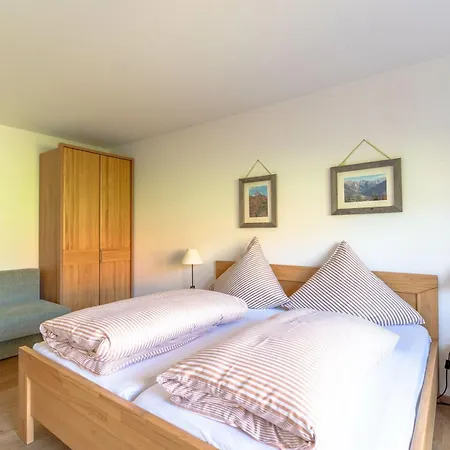 Haus Bollwein Whg 3 *